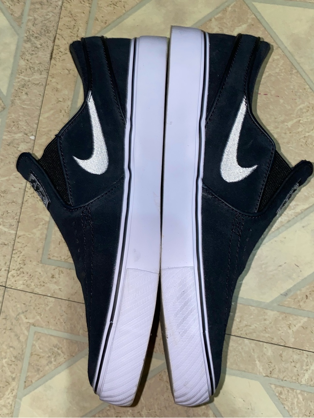 NIKE SB JANOSKI SLIP WOMEN’S 7/MEN’S 5.5 - Picture 3 of 9
